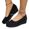 Terciopelo Transfronterizo Europeo y Americano Cómodo Boca Baja Europea Cuña Primavera y Otoño Suela Gruesa Color Sólido Suela Suave Comercio Exterior Punta Redonda Venta al por Mayor Talla Grande