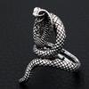 Taobao deletrea mucho suministro de joyería amantes europeos y americanos anillo de hombre serpiente al por mayor una generación de ventas