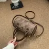 Bolsa Feminina Vintage Outono/Inverno 2025 Nova Tendência Casual Bolsa Transversal Estampa de Leopardo Moda Popular Este Ano Bolsa de Mão Bolsa Almofada