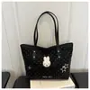 Bolso de mano de nicho para el día a día, moderno y lindo para ir al trabajo, bolso de mano de lunares de gran capacidad para mujer, bolso de hombro casual estilo coreano para mujer