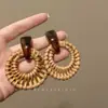 Aretes Vintage de Paja de Bambú Primavera y Verano Nuevos Aretes de Moda de Alta Gama Vacaciones en la Playa Aretes Exagerados Únicos