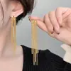 Novos Brincos Elegantes de Franja Super Longa com Contas Moda Emagrecedora Corrente de Luxo Leve High-end para Mulheres