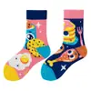 Calcetines originales de moda infantil AB color asimétrico dibujos animados longitud media otoño e invierno caramelos lindos calcetines de algodón para niños y niñas