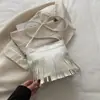 Bolso Retro con Borlas para Otoño e Invierno Nuevo 2025 para Mujer Bolso Cruzado Versátil Casual Bolso Cubo Elegante de Aspecto Caro