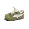 Zapatos de Entrenamiento Versátiles de Moda para Niños Modelo Nuevo Primavera y Otoño 2026 Zapatos Deportivos Transpirables de Malla para Niños y Niñas Zapatos Casuales de Suela Suave