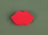 El nuevo borrador de labios Doodle es ligero, suave, no es fácil de cardar, el polvo es delicado y agradable para la piel, la deformación del borrador de labios Doodle es agradable para la piel.