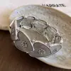Pulseira Aberta com Textura de Folha Metal Pesado Europeia e Americana, Pulseira Estilosa Cool de Estilo Nicho, Joias Acessíveis de Luxo e de Alta Qualidade