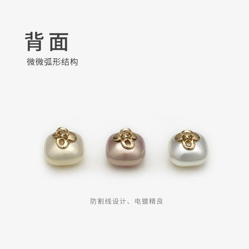 背面、颜色