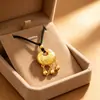 Loja de joias estilo igual alta retenção de cor método antigo banhado a ouro acessórios DIY, incluindo pingente de cem bênçãos, borla em formato de cabaça, berloque de cadeado e conjunto de colar, disponível para atacado