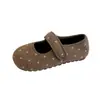 Zapatos planos de boca poco profunda de moda, zapatos de temperamento de lana, versión coreana de otoño, nuevos zapatos Mary Jane para mujer, lunares 2026, velcro mágico