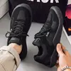 Zapatos casuales de exterior, nueva colección otoño 2026, zapatos de hombre, estilo Forrest Gump, inspirados en ropa de trabajo, malla transpirable, transfronterizo, zapatillas deportivas de suela gruesa