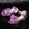 Sandalias de Princesa para Niñas Verano Nuevo Estilo Brillo Lazo Tacones Altos Zapatos de Cristal para Niños Niños Medianos y Grandes Zapatos para Niñas