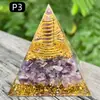 Pirâmide de bola de cristal natural de 8cm Ornamento de mesa de escritório europeu e americano Artesanato de pirâmide de resina para yoga e meditação