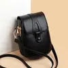 Bolsa texturizada para mujer al por mayor, bolsa para teléfono, nuevo estilo 2026, bolso de hombro único cruzado para dama, moderno, versátil, bolso para madre de mediana edad, moderno
