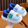 Chinelos de Algodão Infantis para Meninas, Novo Modelo Inverno 2024, Chinelos Impermeáveis para Meninas, Meninos e Bebês, Sapatos Peludos de Inverno para Casa