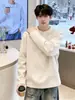 Sudadera gris de peso pesado estilo americano con estampado floral blanco para hombre, camiseta de manga larga de otoño cleanfit deconstruida en el hombro derecho, camiseta base de capa interior