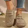Sandálias femininas de calçar, novo estilo 2026, com sola grossa, bico fechado, sapatos casuais para primavera/verão, sapatos femininos fáceis de calçar
