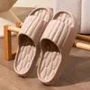 Sandálias Populares Temu para Casais no Verão Banheiro Casa Antiderrapante Homens e Mulheres Banho Hotel Atacado Verão