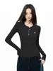 Camiseta Negra de Manga Larga con Cuello Henley Hombro Normal para Mujer Otoño 2026 Nueva Capa Interior Capa Base Ajustada Top Ceñido