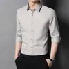 Nova Camisa Masculina de Manga Longa Outono 2025, Casual de Negócios Cor Sólida Slim Fit Gola Ponta Camisa Básica, Atacado Masculino