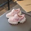 Zapatos Deportivos Infantiles 2026 Primavera y Otoño Nuevo Estilo Zapatos Deportivos para Niñas Suela Suave Moda Calzado Casual Zapatos de Running Antideslizantes para Niños
