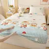 Falda de Cama de Coral Fleece Pieza Única Leche Fleece Invierno Juego de Cubrecama Franela Protector de Colchón Engrosado Juego de Sábanas Antideslizante
