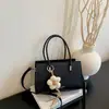 Bolso de Mano de Alta Gama Estilo Coreano para Mujer 2026 Nuevo Otoño Gran Capacidad para Viajar al Trabajo Bolso de Hombro Único Bolso Cruzado Versátil Tipo Cubo