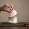 Cuenco de tapa de tres niveles de piel de cordero y jade flotante con diseño de peonía bordado, resistente al calor, para uso doméstico, cuenco de té para mujeres, cuenco de servicio de té de cerámica