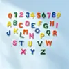 Patches bordados coloridos de mini letras e números, best-sellers transfronteiriços, com adesivo termocolante para acessórios de vestuário e decoração de bolsa de papelaria