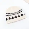 Chapéu de Lã Feminino Retrô Jacquard Tricotado para Outono e Inverno, Circunferência da Cabeça Grande, Mostra o Rosto, Pequeno, à Prova de Frio, Quente e Protege as Orelhas