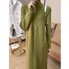 Vestido Suéter Longo Estilo Coreano Acima do Joelho com Gola Reversível Solto Outono e Inverno Feminino Tricô Meio Zíper Vestido de Base para Usar por Baixo Exportação