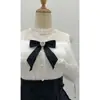 En stock: Dulce atuendo de verano estilo japonés para niñas, adecuado para el uso diario, con un elegante top de hombros descubiertos y una falda de cintura alta.