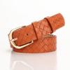 Cinturón con hebilla de aleación para mujer, moderno, combinable con todo, tejido a rayas, con personalidad, a juego con vaqueros.