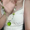 Estilo nuevo de primavera y verano, cadena para clavícula con colgante de florcitas de colores, collar para mujer con colgante de manzana roja lindo