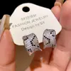 Brincos Europeus e Americanos Estilo Levemente Luxuoso Estampa de Leopardo com Zircônia em Formato de C, Brincos Minimalistas Retrô com um Toque de Luxo de Nicho para Mulheres
