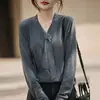 Suéter de Cashmere com Gola Alta e Detalhe de Laço para Mulheres, Amigo da Pele, Malha Slim Fit, Nova Coleção Outono/Inverno 2025