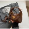 Bolso de Mano Estilo Retro 2026 Invierno Nuevo Estilo Bolso de Mujer Versátil de Gama Alta Diseño de Nicho Bolso de Hombro Único Cruzado