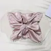 Pañuelo Cuadrado Elegante Estilo Francés con Perlas para Atar el Cabello para Mujeres, Accesorio de Cabello de Alta Gama, Diadema Elegante de Satín, Goma para Atar el Cabello