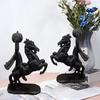 Nuevos adornos decorativos de resina de Halloween de Jinete sin cabeza transfronterizos