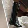 Versión de piel de vaca~Botas largas de punta cuadrada de cuero genuino para mujer, tacón grueso, botas de jinete petites, hebilla de cinturón, botas de caña alta de suela plana