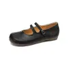 Sapatos Femininos Weiwei Lady 8999-2 de Couro Sintético com Divisão nos Dedos, Sapatos Mary Jane Vermelhos Planos de Salto Baixo com Tira Única