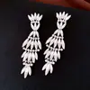 Aretes de Tachuela Cruzados con Incrustaciones de Diamante y Borla Geométrica de Plata, Aretes de Moda de Lujo Ligero, Accesorios de Aretes Versátiles de Personalidad para Mujer