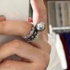 Anillo de encaje artificial estilo vintage perla artificial nicho Gris Platino