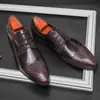 Zapatos de Cuero para Hombre, Estilo Coreano, Modernos Británicos de Punta Fina con Cordones, Zapatos de Boda, Calzado Formal de Negocios, Versátiles Zapatos Casuales de Primavera con Aumento de Altura Oculto