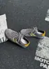 Zapatos de Entrenamiento Alemanes Retro de Cuero Genuino para Mujer 2026 Otoño Estilo Caliente Mismo Estilo que Celebridades Aumentan la Altura Versátiles Casual Estilo Callejero Forrest Gump Deportivos