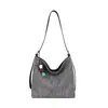 Bolsa tote simples de grande capacidade para mulheres, bolsa de palha novo estilo 2026, bolsa de ombro estilosa e moderna para o dia a dia, bolsa de ombro e transversal da moda