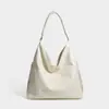 Bolsa tote estilo minimalista europeu e americano para mulheres, nova coleção outono/inverno 2026, bolsa casual, grande capacidade, bolsa de ombro moderna e estilosa para o dia a dia