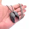 Colar Acessórios Masculinos Transfronteiriços Europeus e Americanos da Amazon Agressivo Colar com Pingente de Asas de Anjo Retrô em Aço Inoxidável