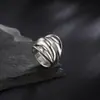 Anillo Metálico Irregular Retro Europeo y Americano para Hombre, Anillo de Moda de Alta Gama Tendencia, Pulsera Popular Transfronteriza