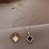Celebridade da Internet Visão e Colar de Trevo de Quatro Folhas Ouro Diamante Dourado Feminino 18K Elegante Moda Não Desbota Simples e Elegante